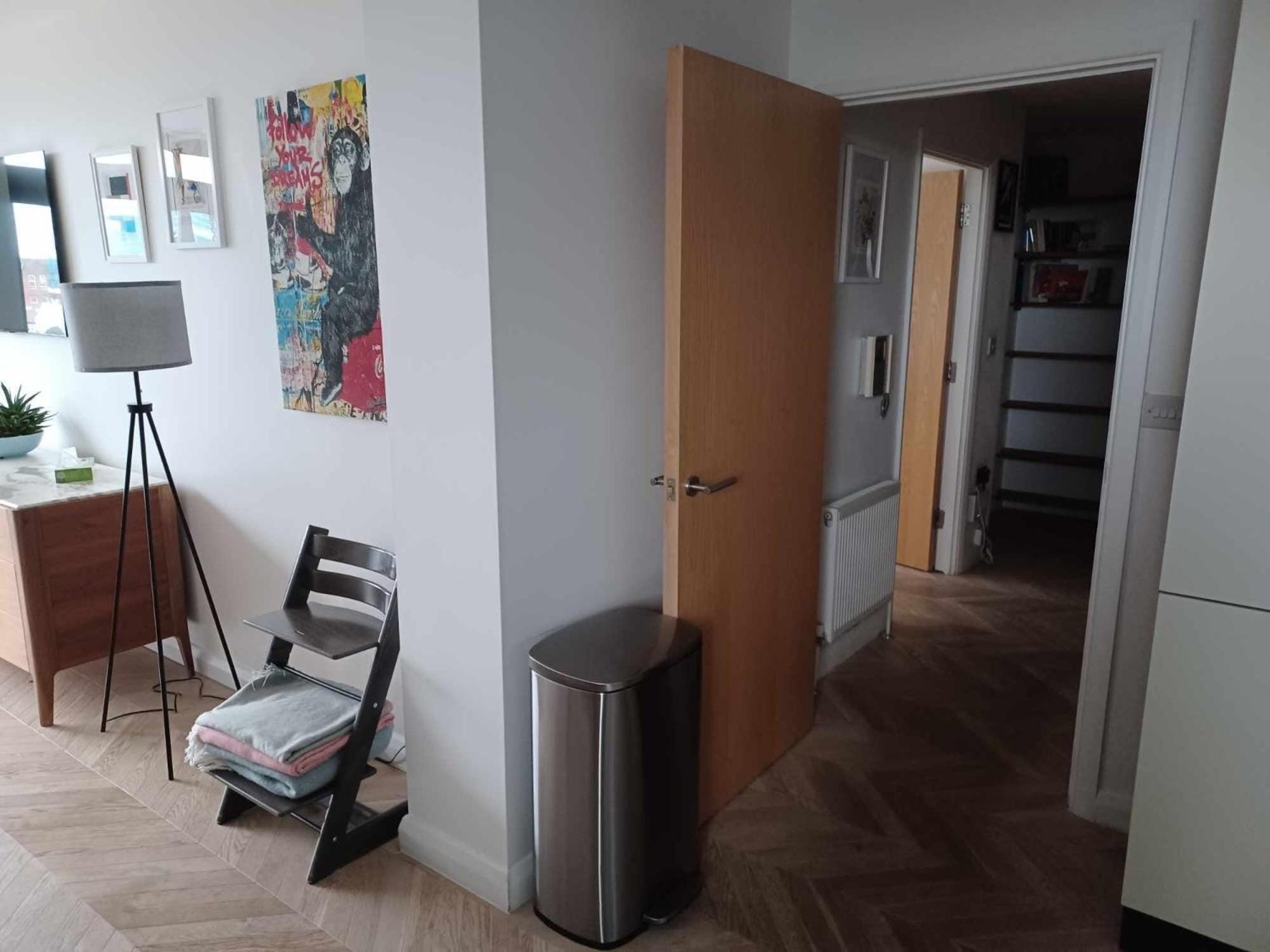 Cosy 1 Bedroom With Balcony Near Chiswick *